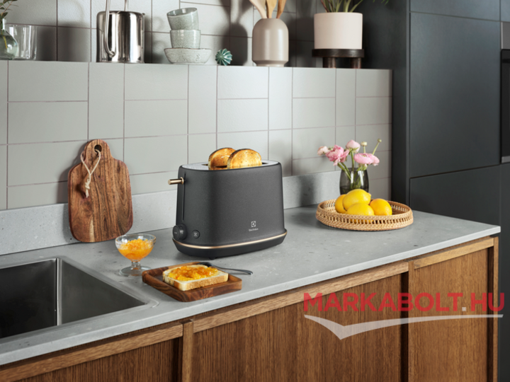 Electrolux E7T1-6BP kenyérpirító 2 év garancia